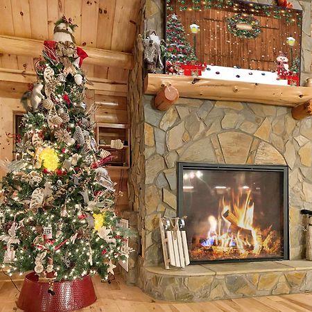 Roaring Fork Lodge Gatlinburg Extérieur photo