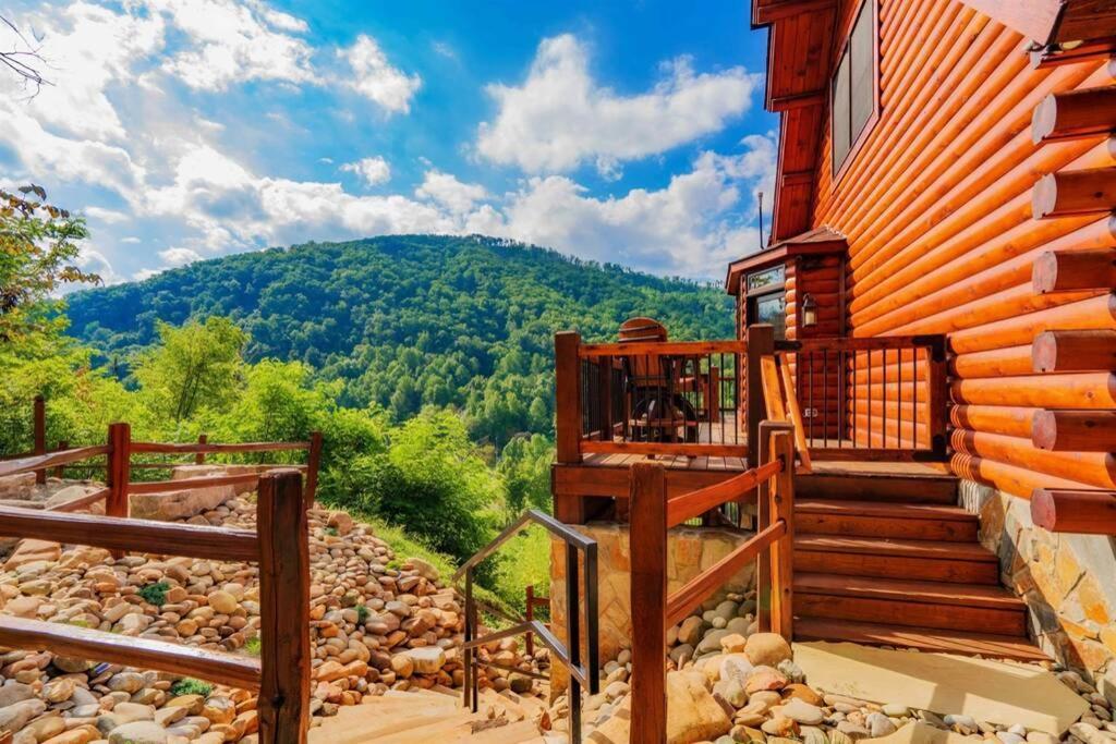 Roaring Fork Lodge Gatlinburg Extérieur photo