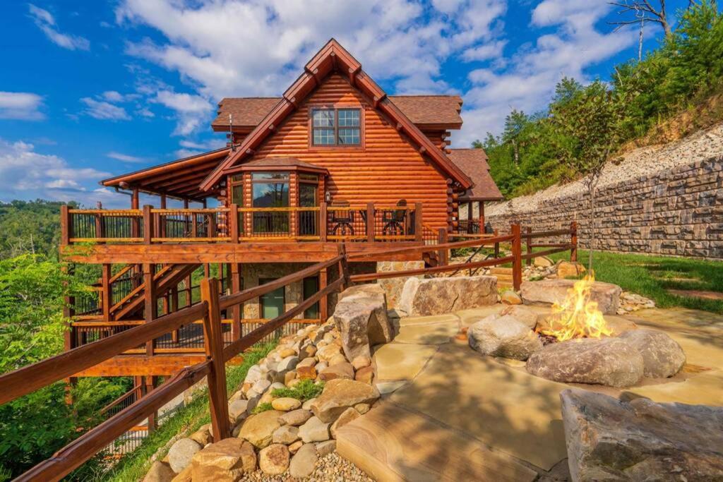 Roaring Fork Lodge Gatlinburg Extérieur photo